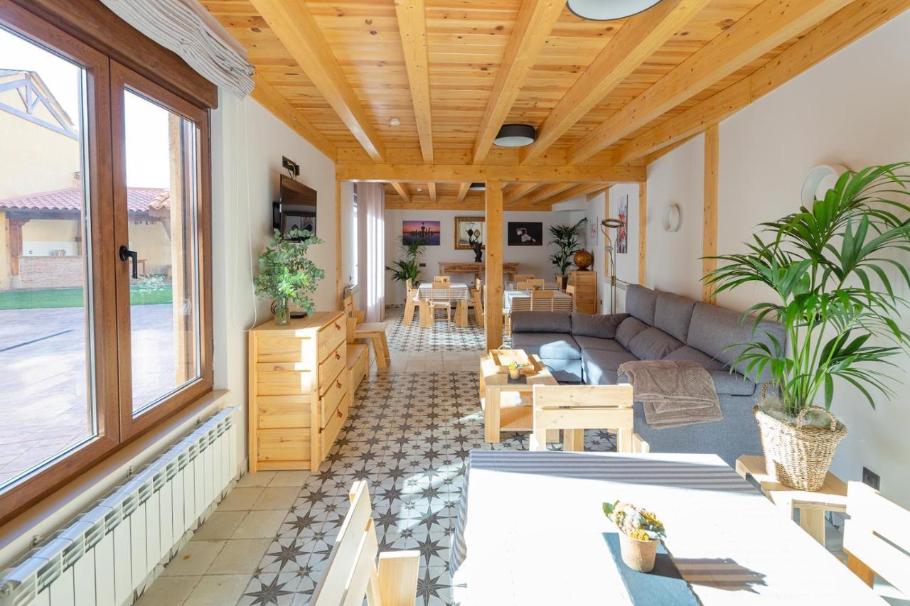 La Rosaleda Leon - Casa Rural - Hospital de Orbigo Ngoại thất bức ảnh